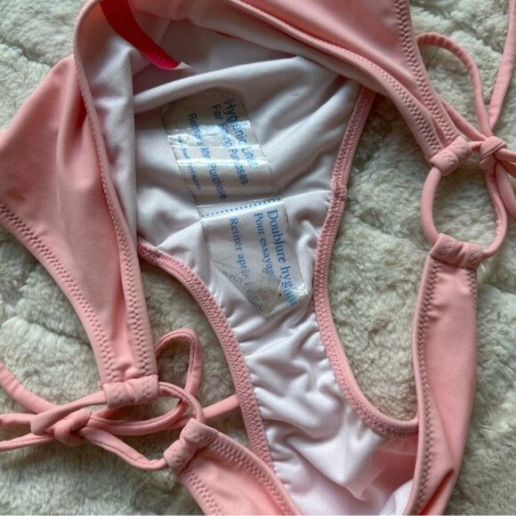 Victoria's Secret | Peach Teeny Bikini Bottoms | Size Small - Picture 6 of 11